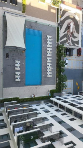 Modern 2BR -5min to Metro-Unit 211